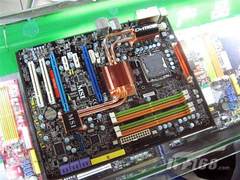 豪华全固态配热管 微星超值P45再降1XX