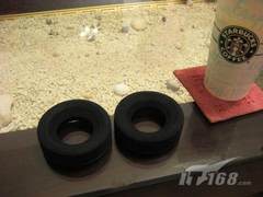 制造怪异耳机架 看网友如何来轻松DIY