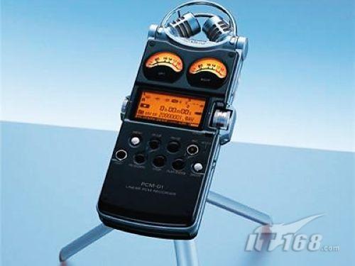 名牌耳机挨个尝 索尼随身听神器D50评测