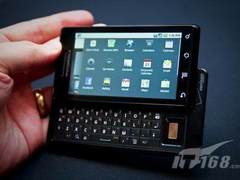 9大变化 摩托罗拉Droid升级Android 2.1